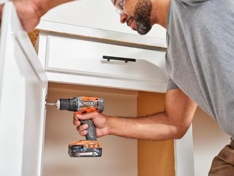 18V Cordless 1/2 in. Drill/Driver Kit with 2.0 AH Battery and Charger B10797